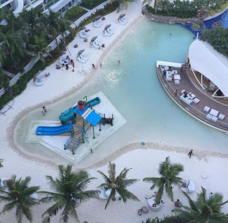 Azure South - Wave Pool - Heart Of The City Paranaque City Luaran gambar